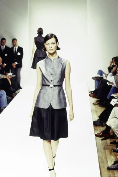 Look 7